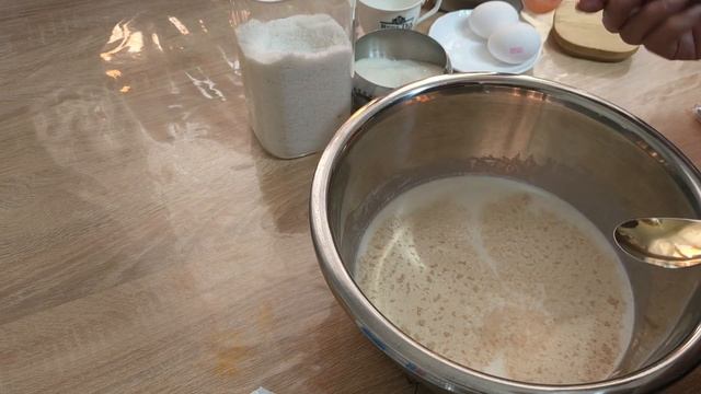 Сегодня пирожки,как пух. Жарю,пеку. смотреть онлайн