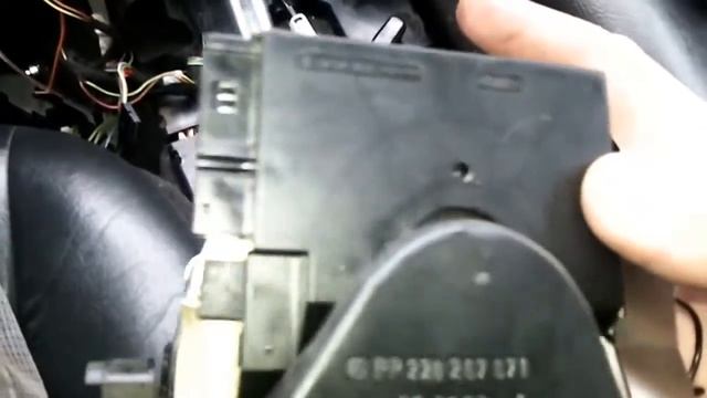 Мерседес S класс w220 Ремонт селектора АКПП. смотреть онлайн