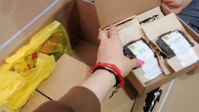Супер мега распаковка от моей любимой подписчицы Гюзель!! ?❤️Огромное спасибо от Всех нас!!! смотреть онлайн
