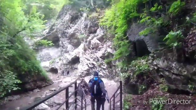 Прогулка в ущельях Нихалоя. Чеченская Республика. смотреть онлайн