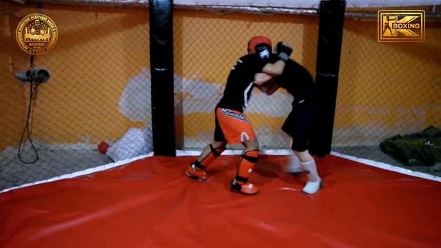 Боевые Спаринги,, Кикбоксинг,Бокс,ММА Ск"Спарта-Карат 777" Чугуев ММА смотреть онлайн