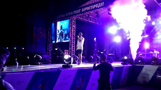 Aktau open fest 2015 - Макс Корж - часть 1 смотреть онлайн