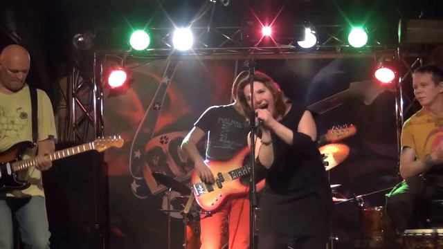 ОБЛАКА ОСЕННИЙ ВАЛЬС АГNИЯ БАРТЕZ смотреть онлайн