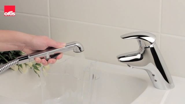 Смеситель для раковины с гигиеническим душем Oras Ventura 8012 смотреть онлайн