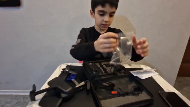 Новый квадракоптер Е99 PRO 2 обзор #квадрокоптер #подпишитесь #aboneolun #keşfet