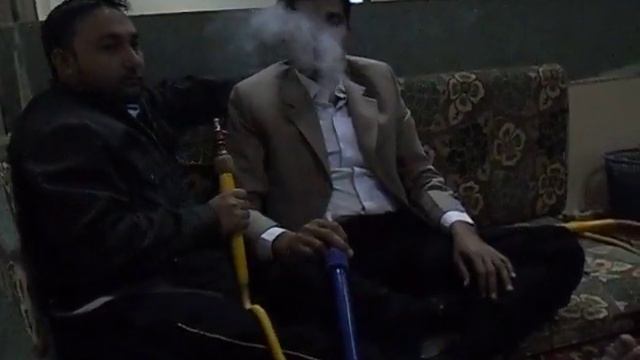 Khurram Mushtaq Abbasi Sheesha Fun in Riyadh KSA Open Hours Cafe.AVI смотреть онлайн