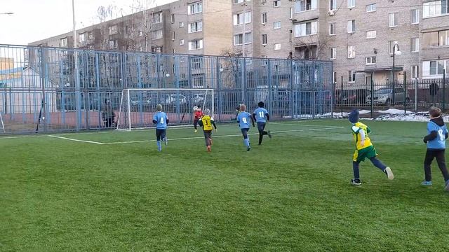 ФК Красково(Красково)-ФК Труд(Малаховка). Турнир "Кубок пяти стадионов". Стадион "Урожай" п.Томилин смотреть онлайн