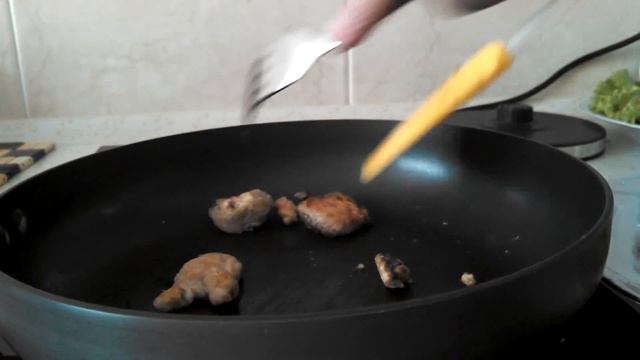 Телячьи мозги под смородиновым соусом. смотреть онлайн