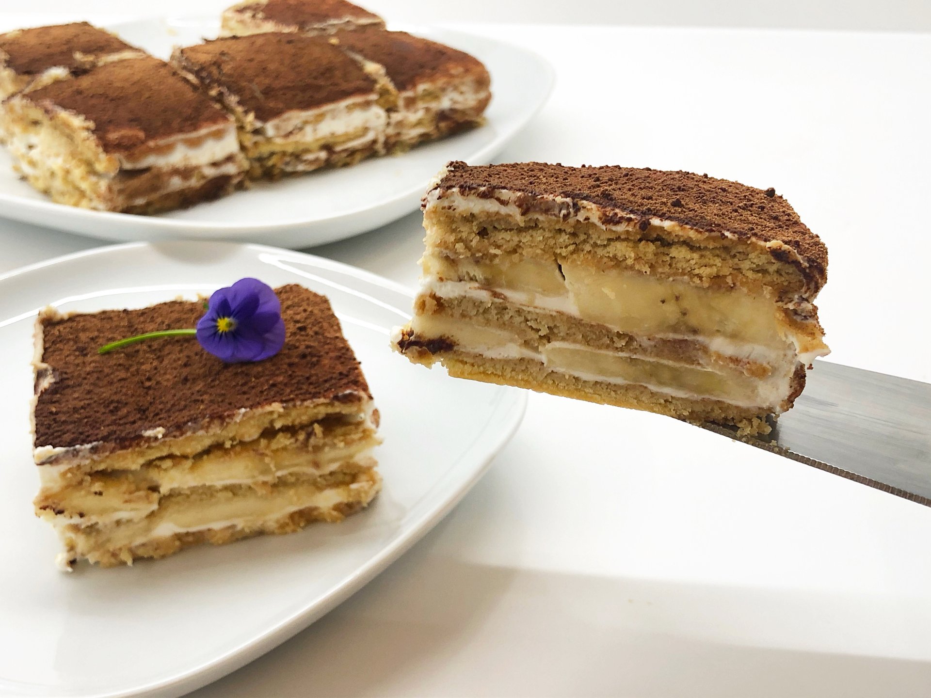 Печенье, сметана и бананы - это все что вам понадобится для торта! ТОРТ за 15 МИНУТ! смотреть онлайн