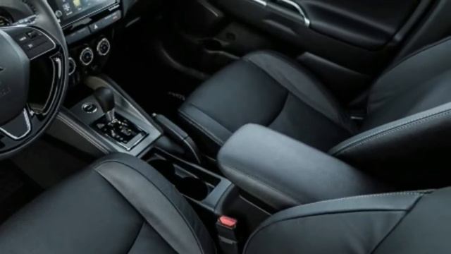 GETS AN UPDATE!!! 2018 Mitsubishi Outlander Sport смотреть онлайн