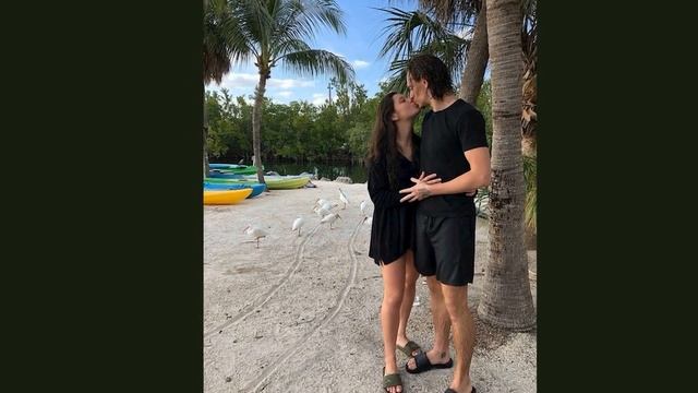 Он откликнулся Сергей Полунин и Елена Ильиных назвали сына необычным именем смотреть онлайн