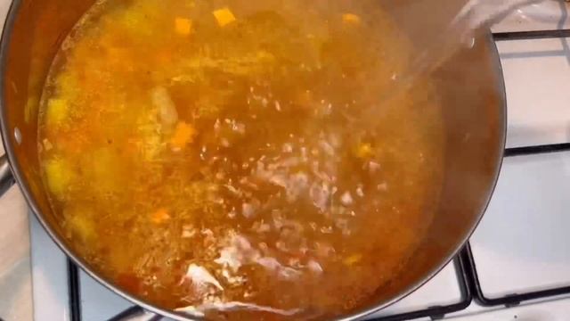 Суп-пюре из красной чечевицы смотреть онлайн