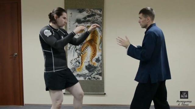 2 Mae Mai, Shin Training (2 Мае Май, набивка (накатка голени)). Tai Sin.