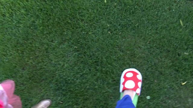 The Super Mario Bros Movie Transformation into Peach! In Real Life Go Kart Game Obstacle Course смотреть онлайн