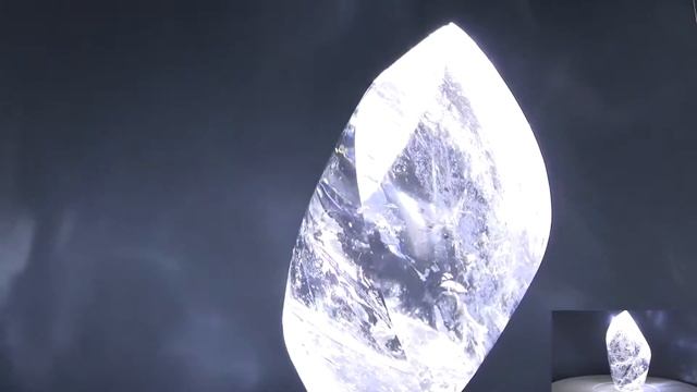 Обработанный кристалл горного хрусталя смотреть онлайн