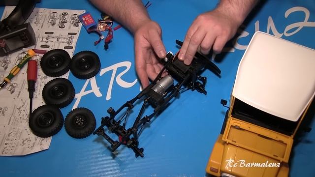 WPL C34KM Модель Toyota FJ40 с Полностью Металлическим Шасси смотреть онлайн