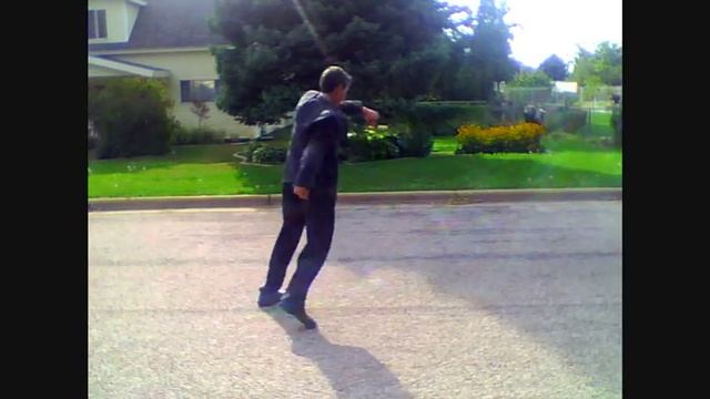 Dancing to Hardcore Techno in a Suit смотреть онлайн