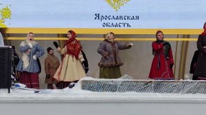 Ах мамочка, на саночках каталась я не с тем