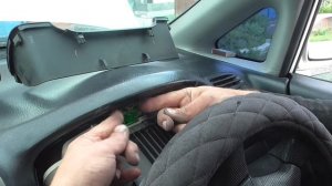 Как снять щиток приборов Honda Stream и замена ламп подсветки