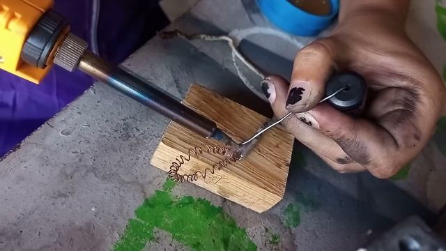 Reparar martillo neumático que no funciona debido a una mala reparación смотреть онлайн