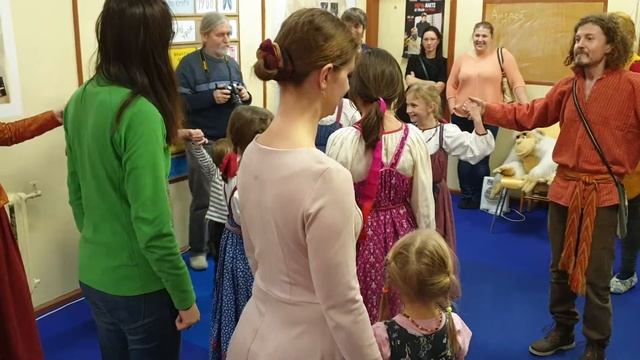 Заинька серенький, заинька беленький... смотреть онлайн