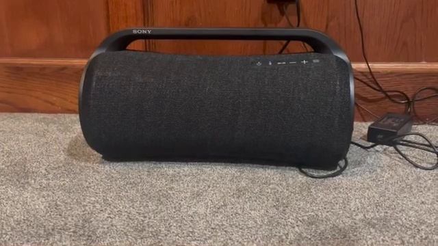 Sony SRS-XG500 vs Harmon Kardon Onyx 2 смотреть онлайн