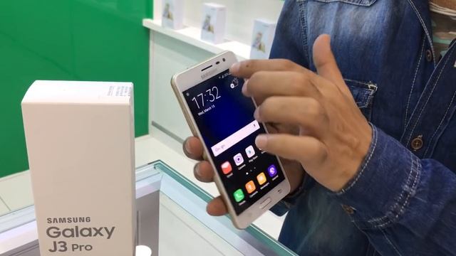 Samsung Galaxy J3 Pro Gold смотреть онлайн