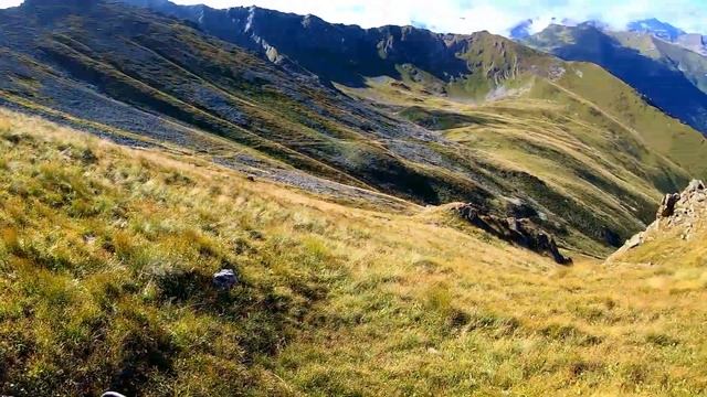 Рискованный маршрут от перевала "Могишо" к "Умпырскому" перевалу через заповедник. смотреть онлайн