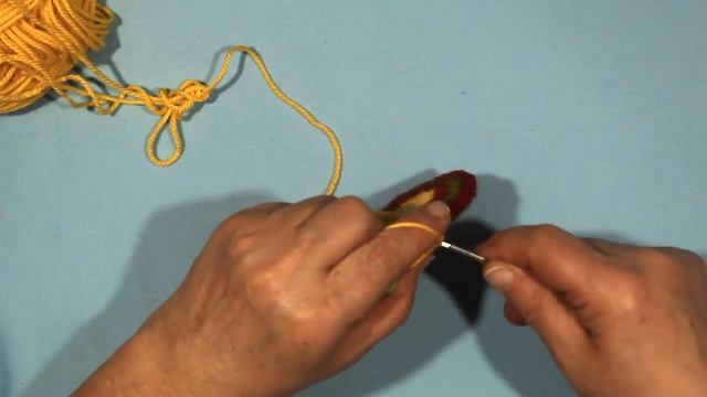 Пестрые сандалики для девочек смотреть онлайн