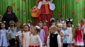 Листик желтый на ладошку упадёт