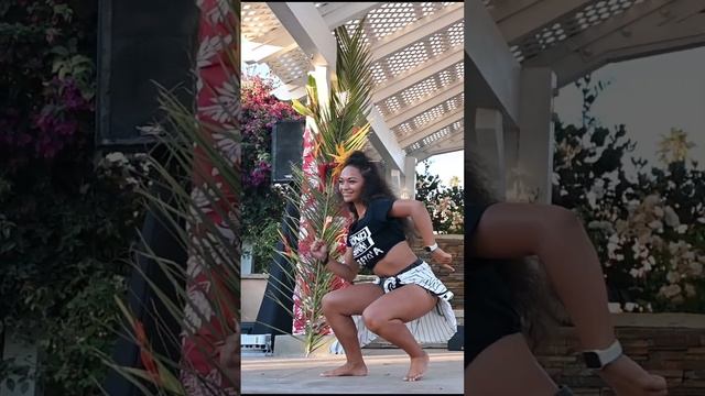 Tahitian Dance With Matatini Mou