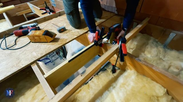 JE DÉPLACE L'ESCALIER ET LA TRÉMIE ! (Projet rénovation salle de bains - EP 05) смотреть онлайн