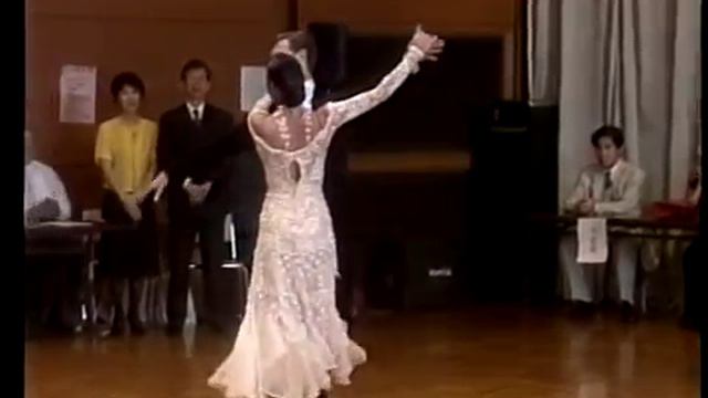 Effortless Slow Foxtrot by Marcus & Karen (2000) смотреть онлайн