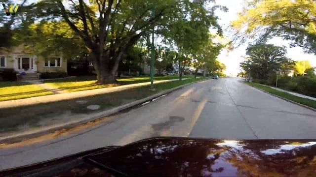 Виннипег | Поездка вечером в Ассинибоин Парк по нескольким хорошим улицам смотреть онлайн