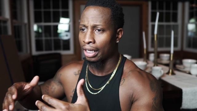 Canon EOS R Mirrorless Full Frame | The R stands for REDUNDANT! | Initial Impressions смотреть онлайн