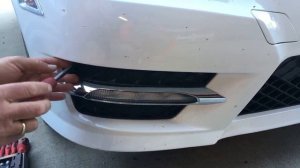 MERCEDES W204 DRL LIGHTS REMOVAL REPLACEMENT