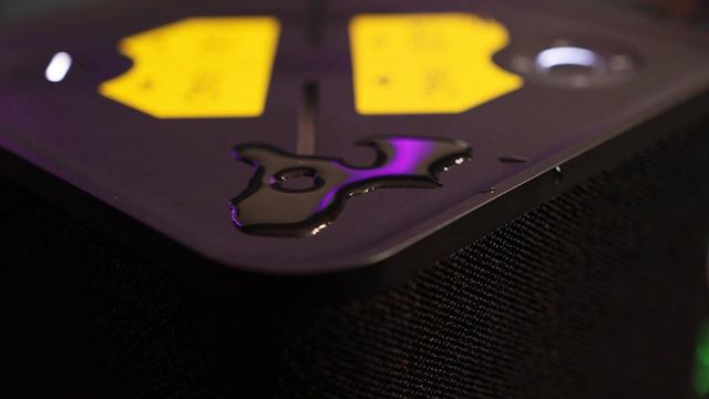 Ultimate Ears HYPERBOOM Test & Review смотреть онлайн