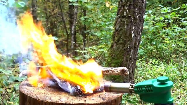 ГАЗОВАЯ ГОРЕЛКА против ЛАПШИ быстрого приготовления #эксперимент смотреть онлайн
