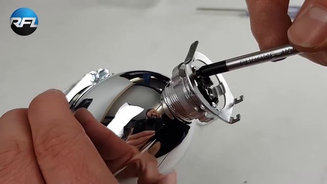 Ford Mondeo Mk4 + Focus MK 2,5 Headlight repair and upgrade | bi-xenon HID projector replacement RH смотреть онлайн