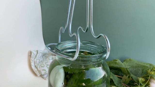 Держатель для банок смотреть онлайн