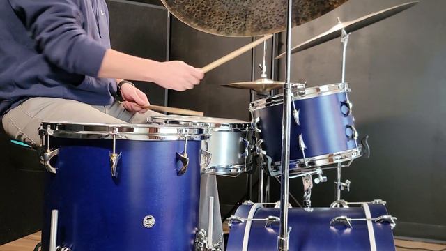 INDe Maple Bop Kit 18/14/12 - Matte INDe Blue смотреть онлайн