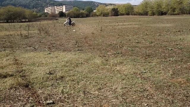 Honda Xr 250r,USD смотреть онлайн