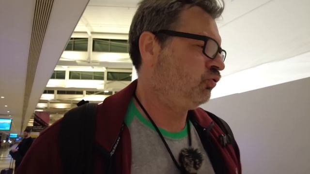 Лечу из США домой в Москву !Один из самых ужасных аэропортов мира в США смотреть онлайн