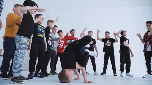 Promo "Свои Люди" Ярославль смотреть онлайн
