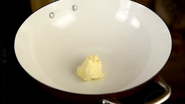 Полента с твердым сыром и карамелизированным луком смотреть онлайн