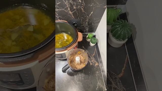 КЕТО Паштет из индейки (курицы), как всегда просто и вкусно. Кето - это очень разнообразная диета. смотреть онлайн