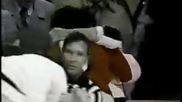 Dave "Tiger" Williams/ Dave Schultz linebrawl смотреть онлайн