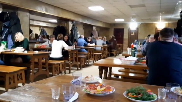 У Вартана кафе в Омске смотреть онлайн