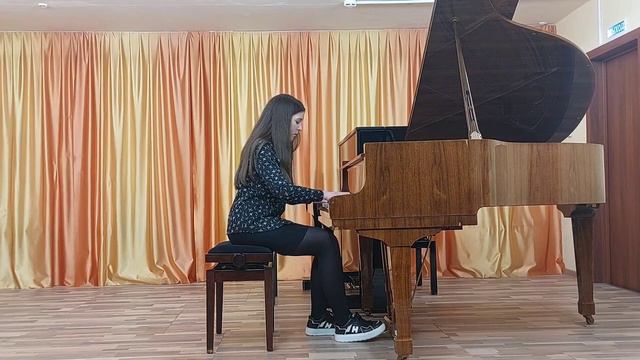 586 Ясева Василиса, ДШИ Апатиты, 13 лет И С Бах 3 х голосная инвенция №7 ми минор смотреть онлайн