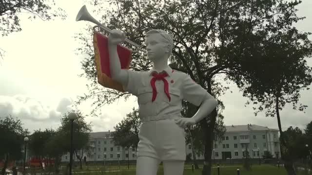 Пионерский сквер. Дзержинский район